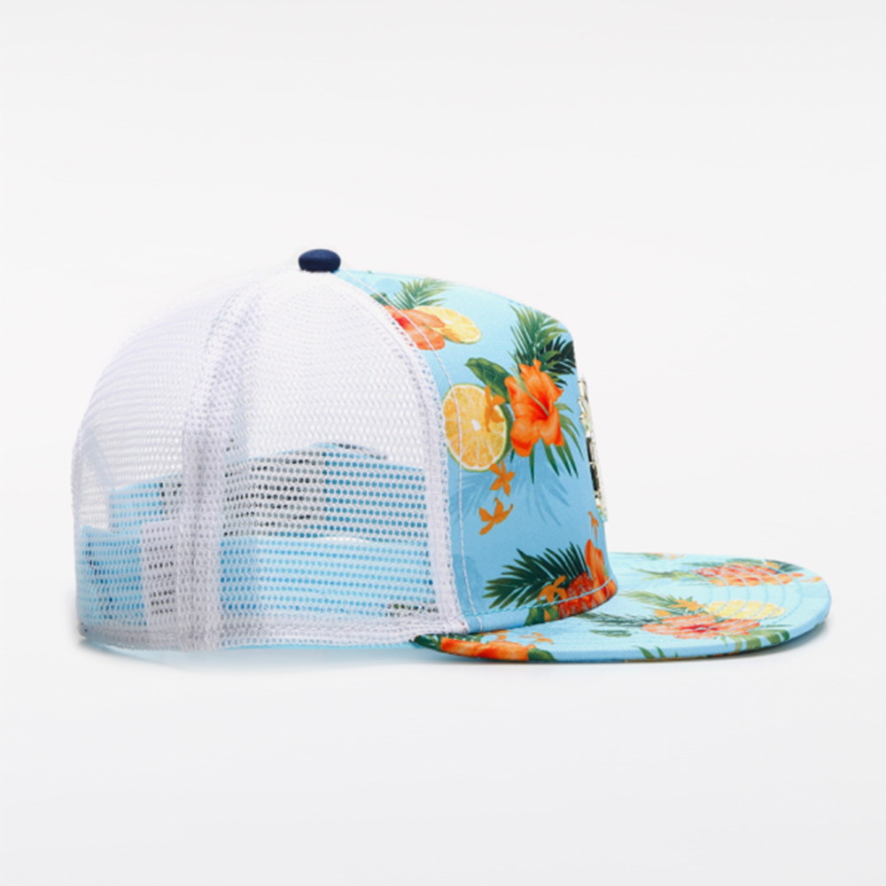 Modna czapka Versat z nadrukie – Trucker Cap Mesh recenzja i cena